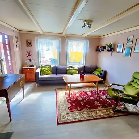 Cosy Farmhouse With Fjord View *
